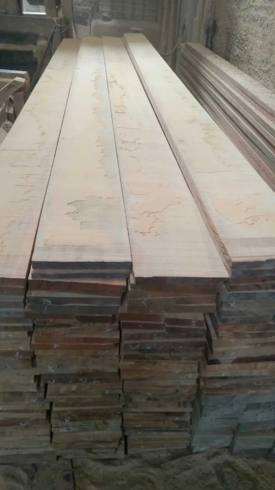 Material Kayu Damar Laut Balok Konstruksi Berat – PD Sumber Jaya gudang PD Sumber Jaya Cilincing