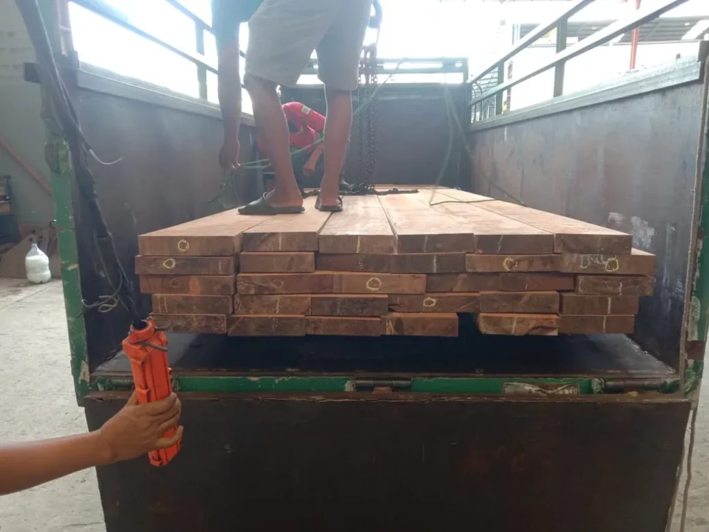 Penyediaan Kayu Proyek untuk PT Porter Rekayasa Unggu